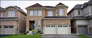 House for sale on 33 Scotchmere Crescent in Brampton