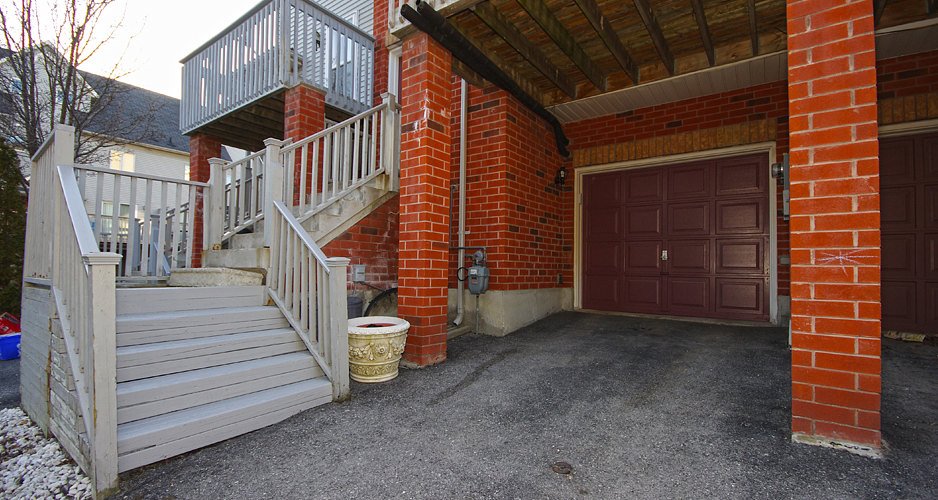 House for Sale in Pickering by Asif Karimov 1865 Kingston Road, Pickering