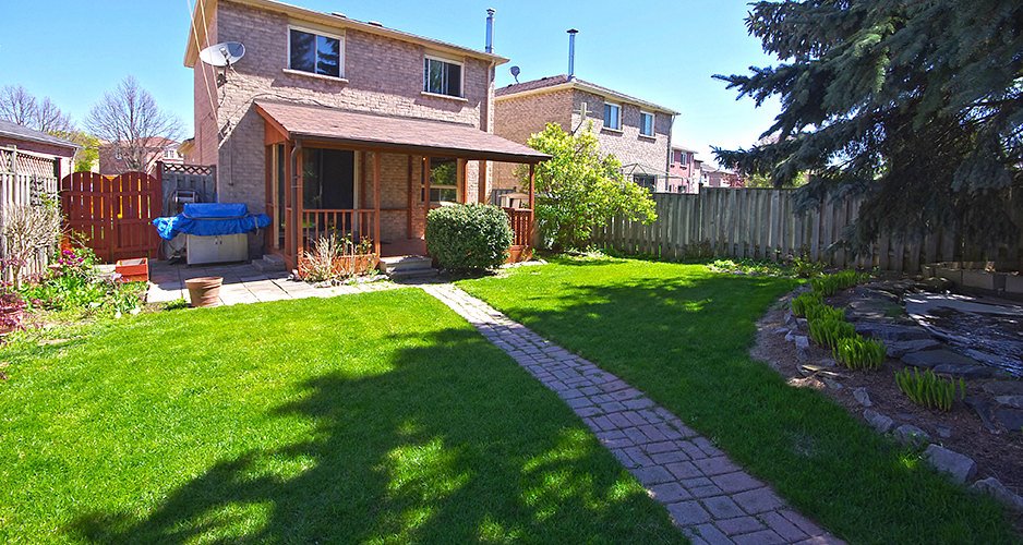 Detached Home for Sale 64 Large Crescent, Ajax, Ontario