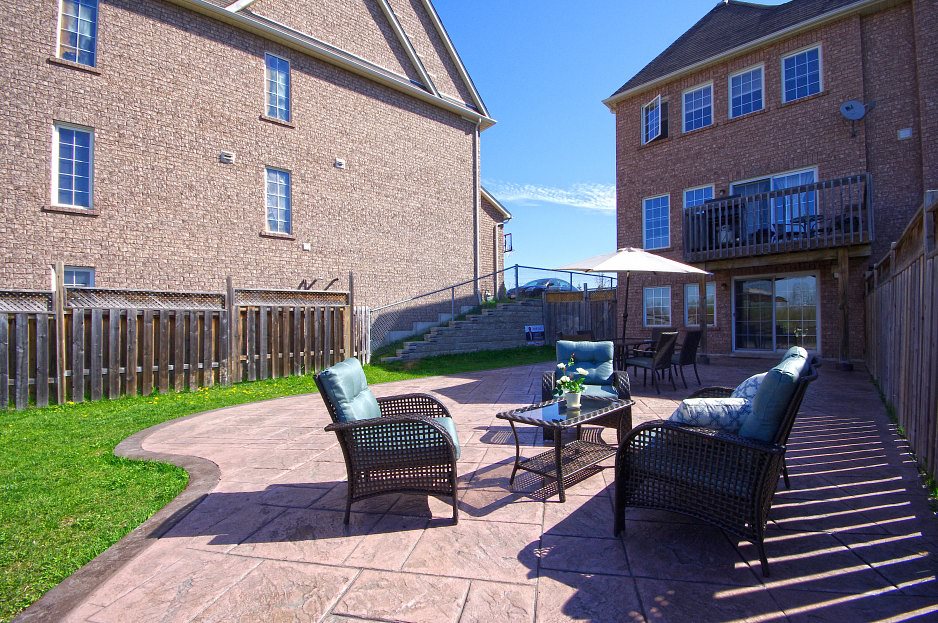 All Photos of House for Sale, 77 Root Crescent Ajax