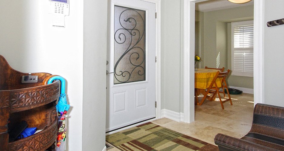 virtual tour of home for sale on Ravenscroft Rd Ajax
