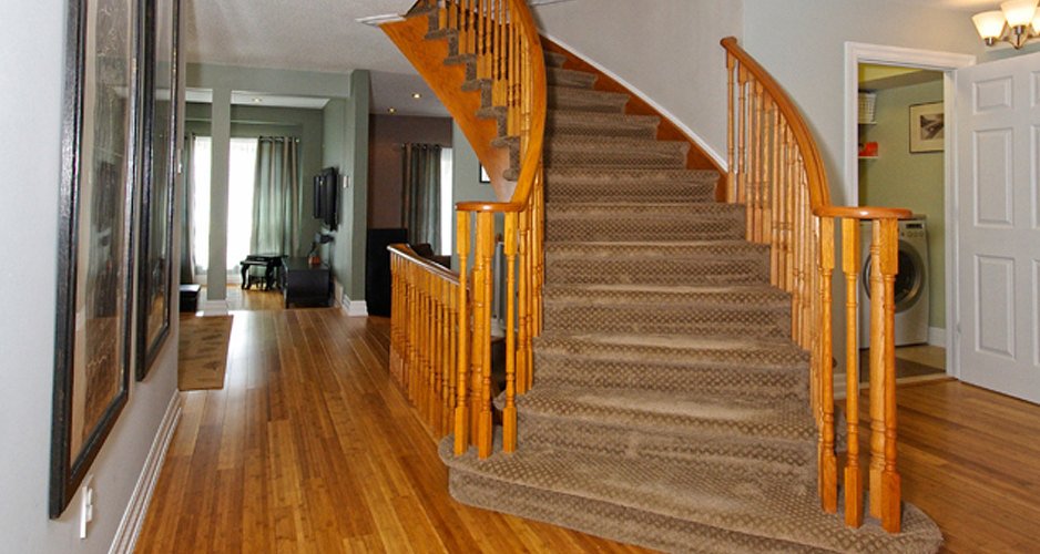 Property for Sale on Ravenscroft Rd Ajax