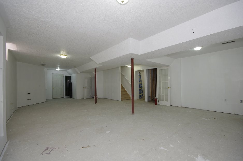 All Photos of House for Sale, Bradford West Gwillimbury, Ontario