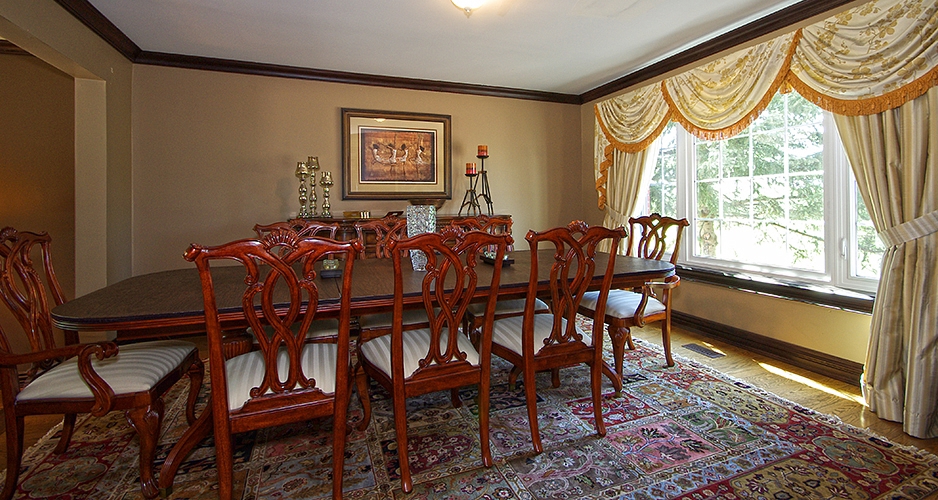 Detached House for Sale 10 Grafton Crescent, Brampton, Ontario