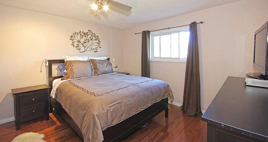 Real estate listing