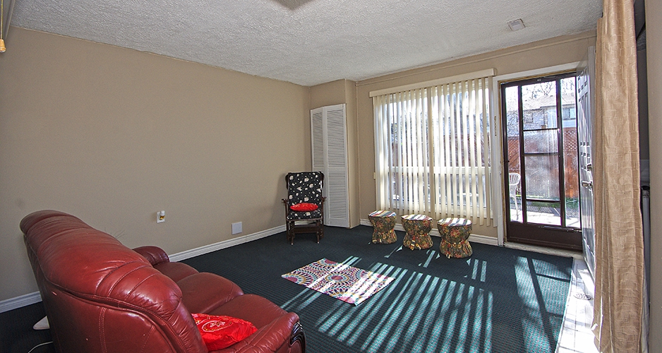 Town Home for Sale 475 Bramalea Rd, Brampton, Ontario