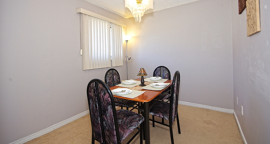 Town Home for Sale 475 Bramalea Rd, Brampton, Ontario