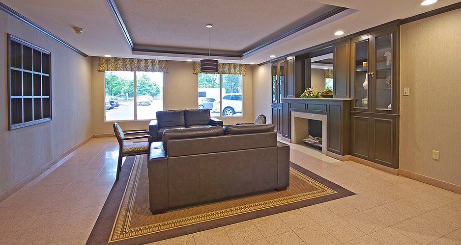 Condo for Sale 8351 McLaughlin Road S. 103 Bampton, Ontario