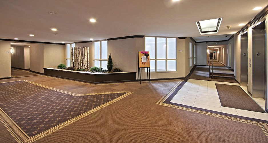 Condo for Sale 8351 McLaughlin Road S. 103 Bampton, Ontario