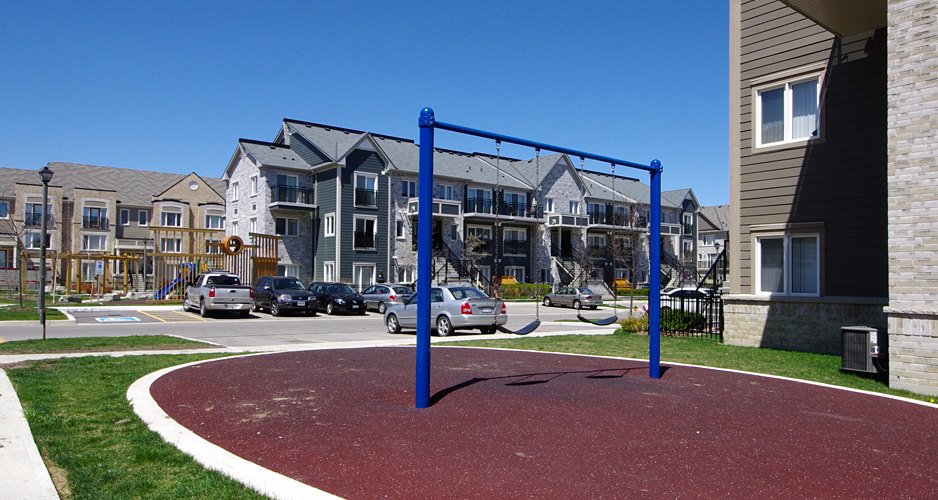 virtual tour of home on 60 Fairwood Cir, Brampton