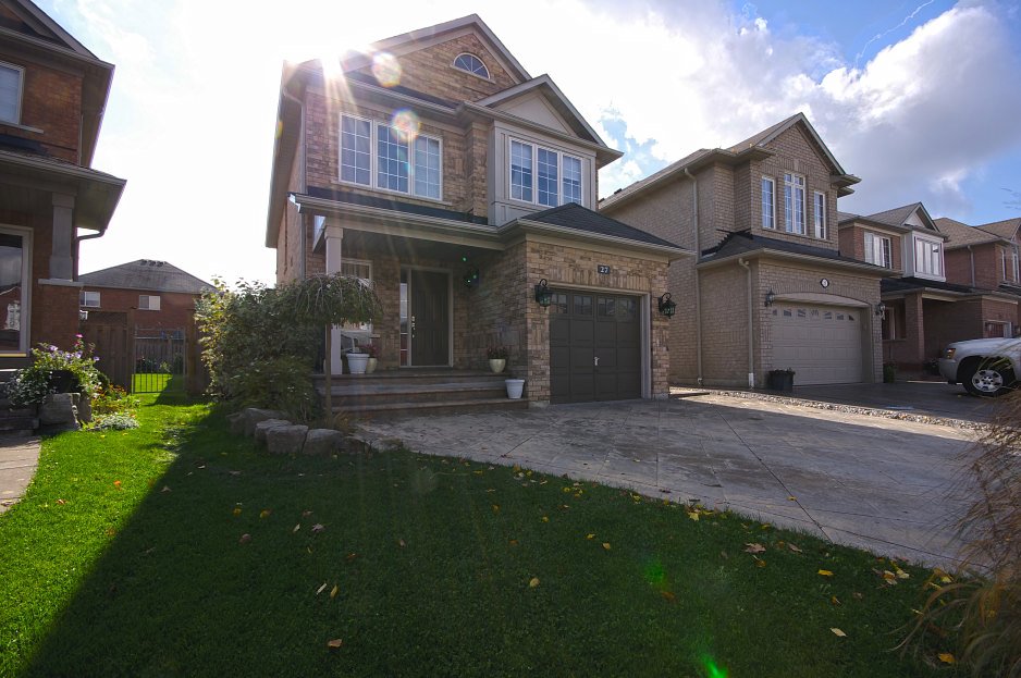 House for sale 27 Emily Carr Crescent Caledon