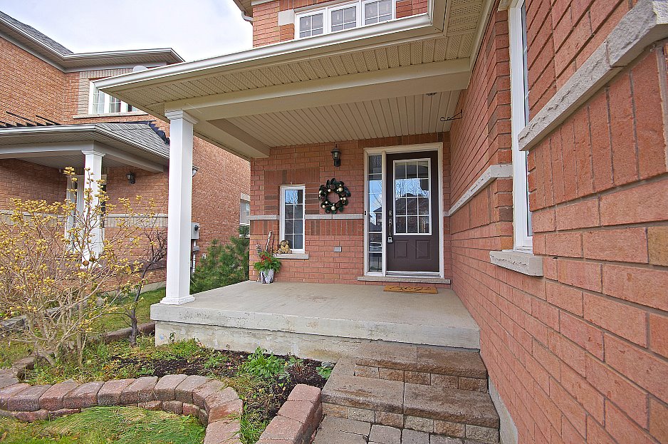 All Photos of House for Sale, 23 Woodcote Crescent, Ontario