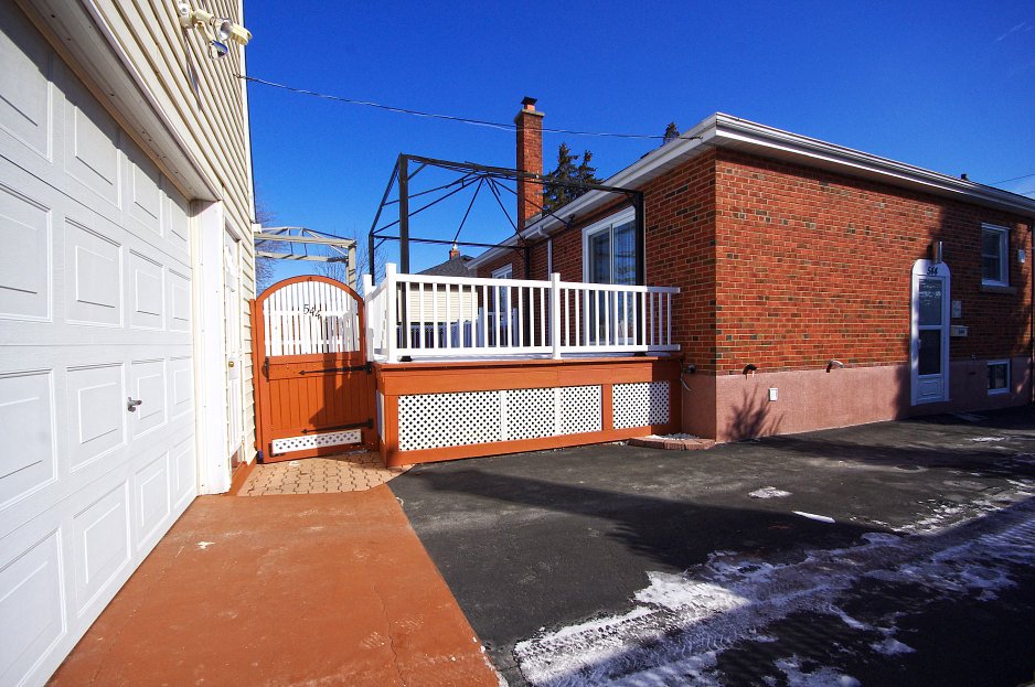 All Photos of House for Sale, 544 Cochrane Rd, Hamilton