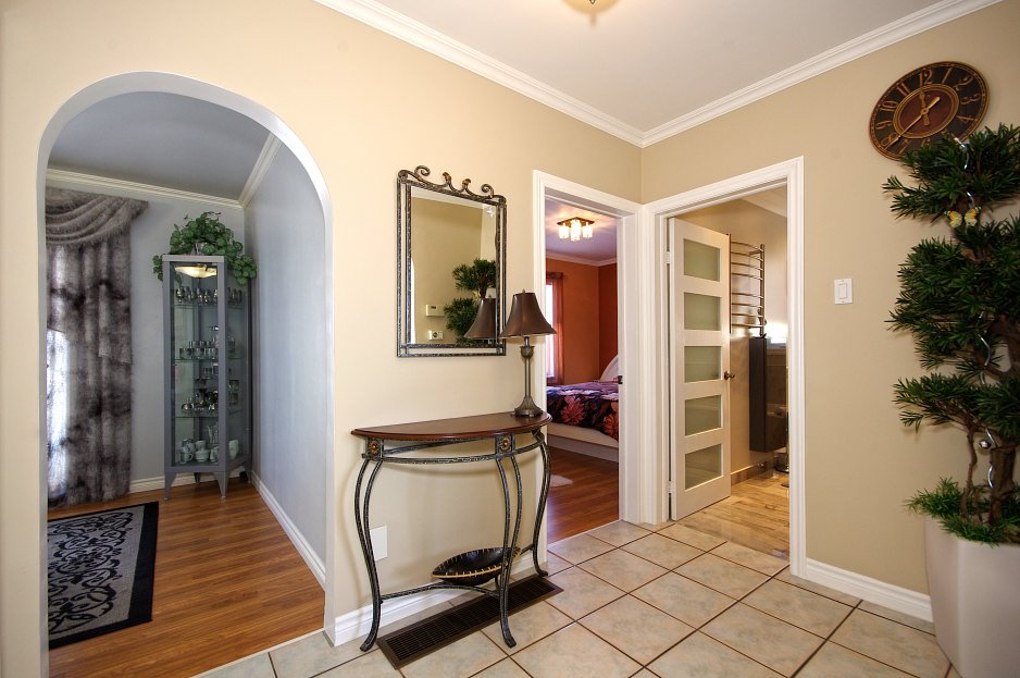 All Photos of House for Sale, 544 Cochrane Rd, Hamilton