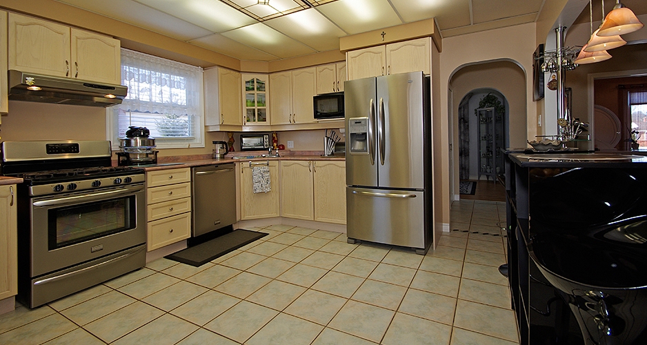 Detached House for Sale 544 Cochrane Rd, Hamilton