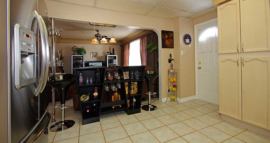 Detached House for Sale 544 Cochrane Rd, Hamilton