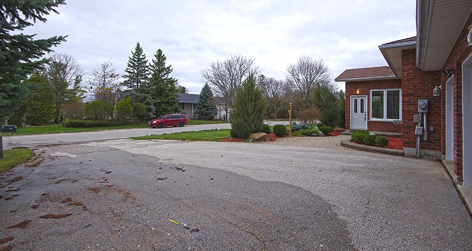 Detached Home for Sale 5 Archibald Rd, King City, Ontario