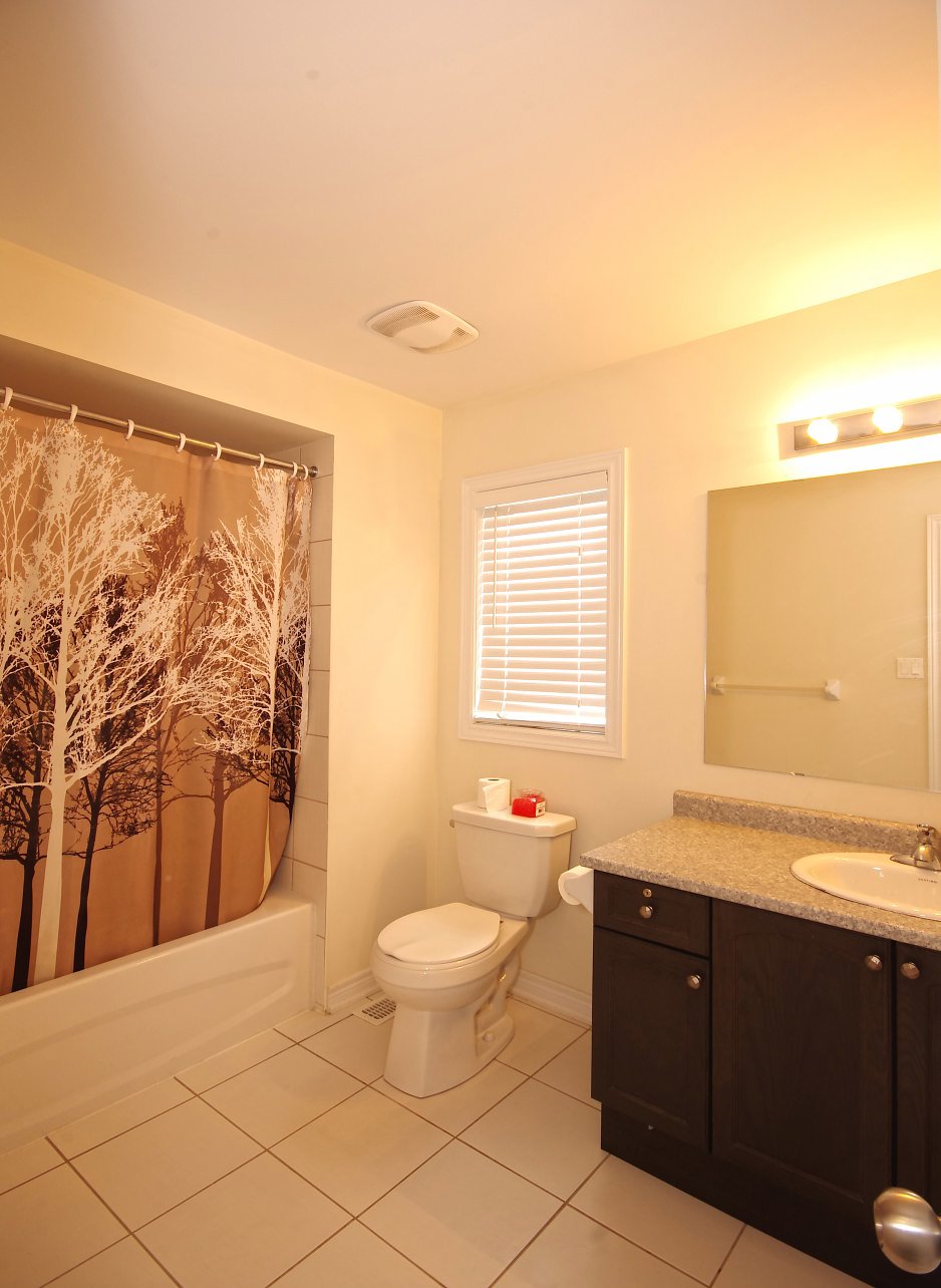 All Photos of House for Sale, 664 Asleton Blvd, Milton