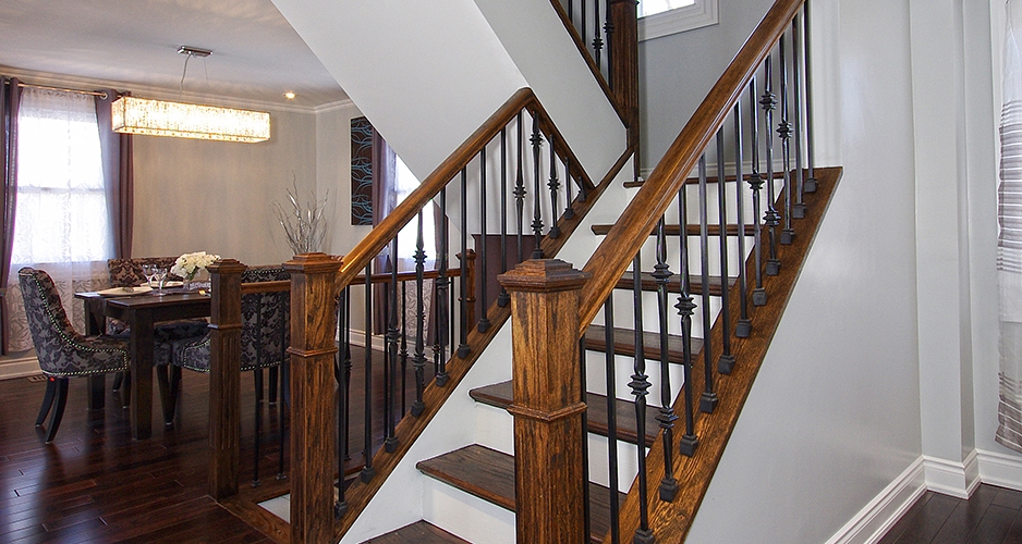 Detached Home for Sale 1051 Alexandra Ave Mississauga, Ontario