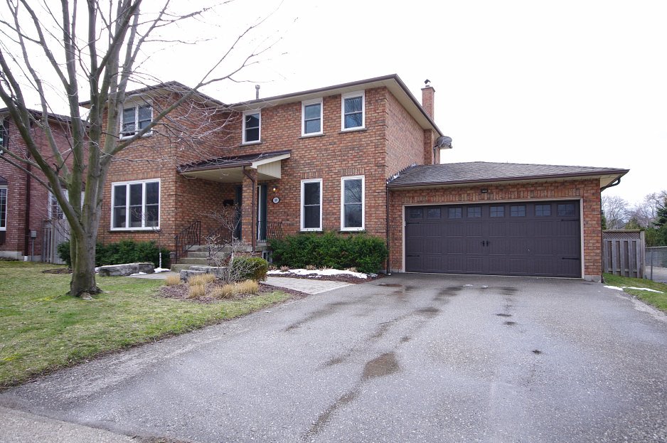 Emilio Albanese Real Estate, Ontario, Canada