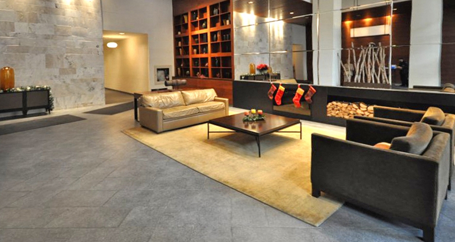 Virtual tour of house for sale in Mississauga
