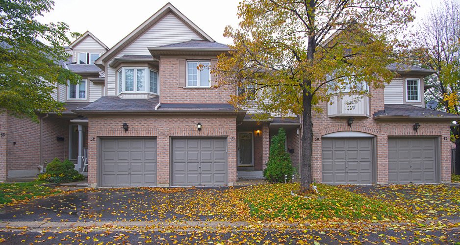 55 Barondale Dr Mississauga, Town homes for sale in Mississauga Ontario