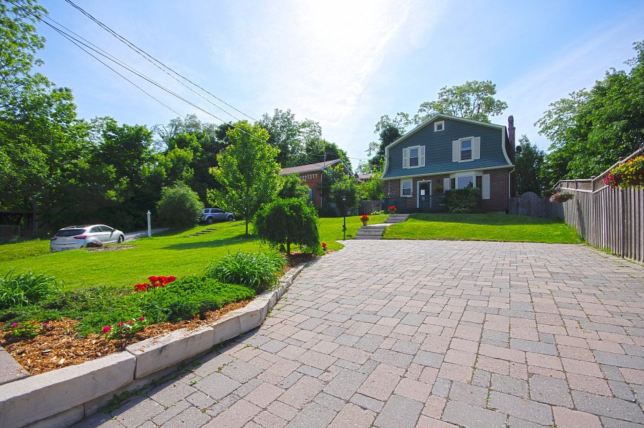 Virtual tour of home for sale in Toronto by virtual tours gta