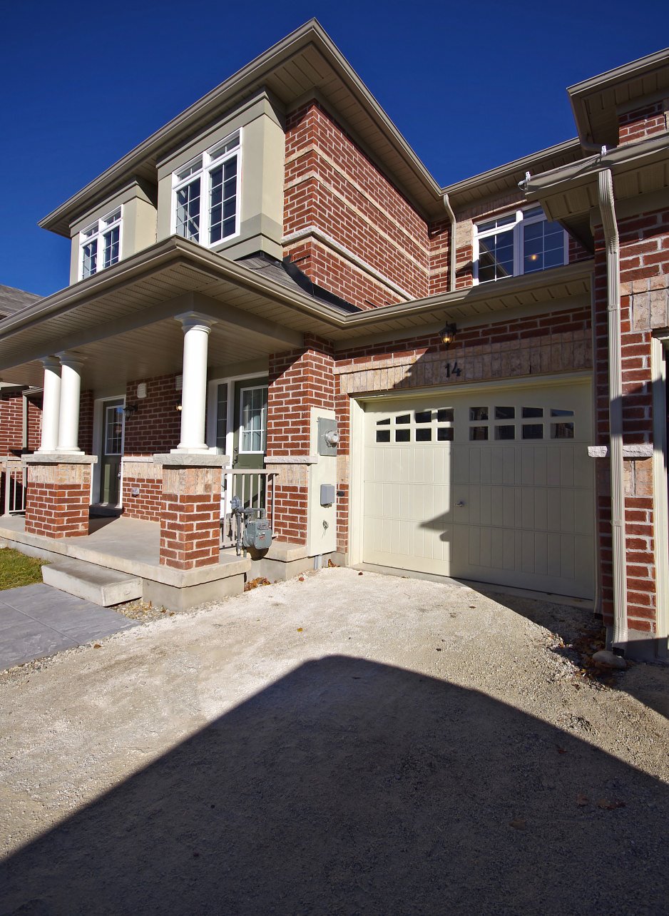 Virtual Tour of Town House for Sale, Unit 14, 20 C Line, Orangeville