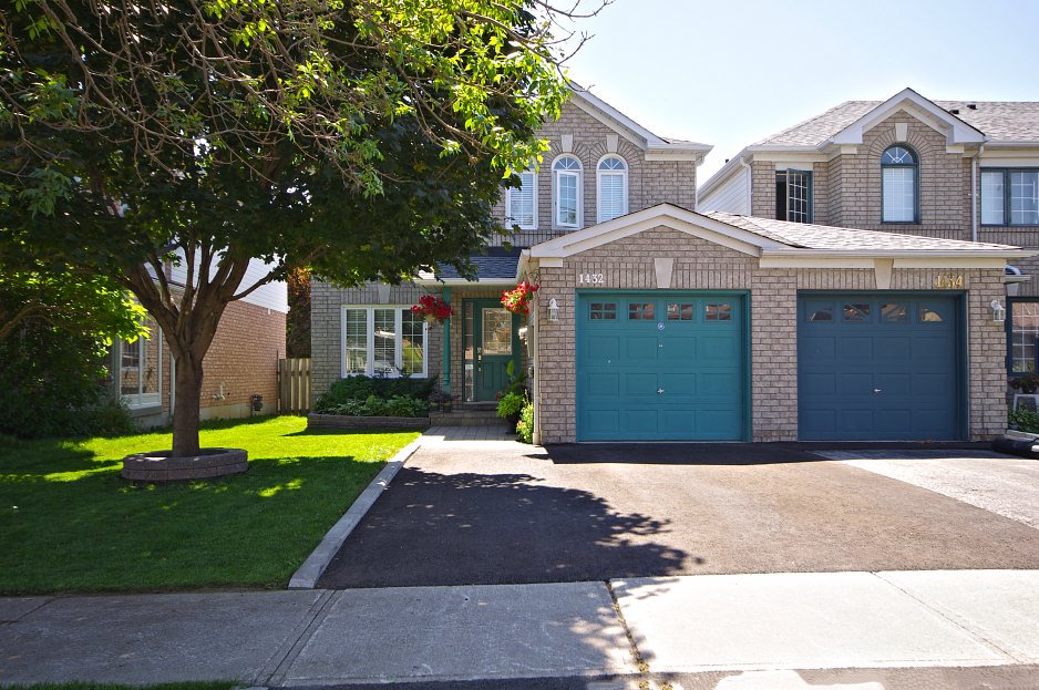 link home for sale, 1432 Major Oaks Road, Pickering