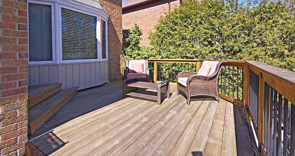 Detached House for Sale 1815 Eastbank Rd, Pickering, Ontario.