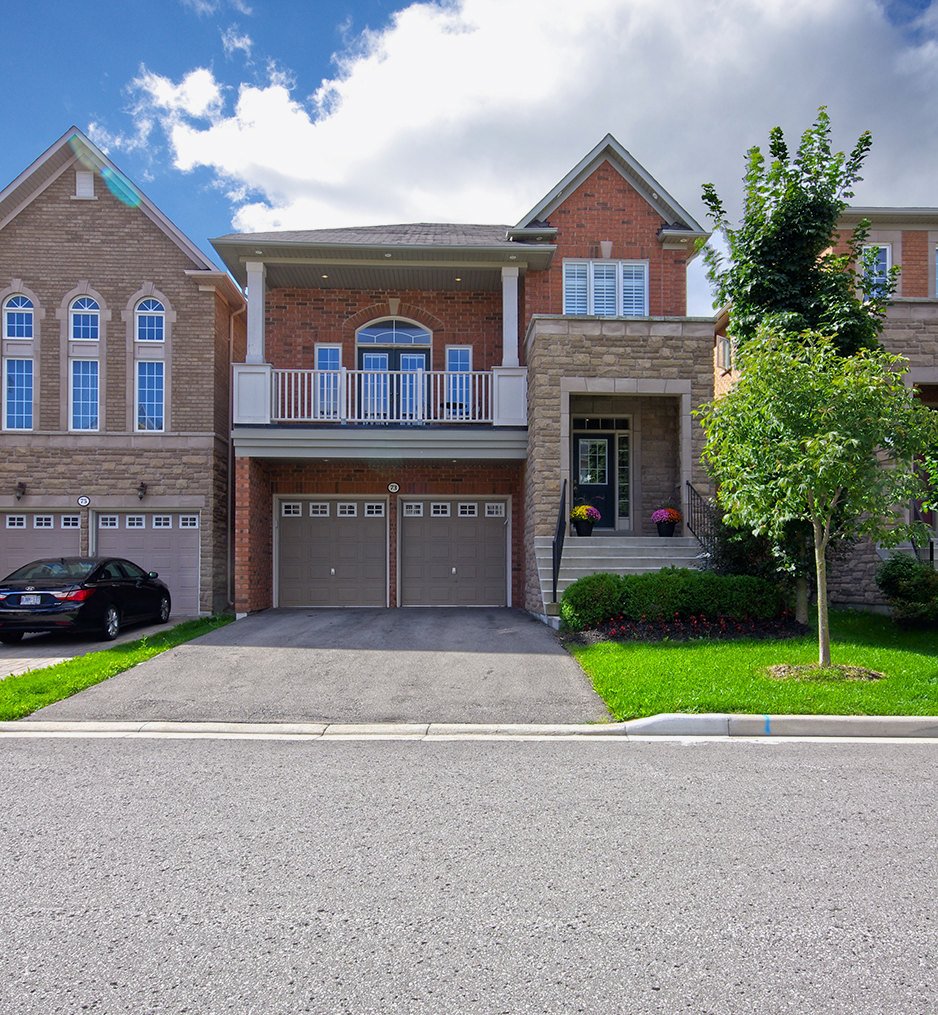 73 Gannett Drive Richmond Hill
