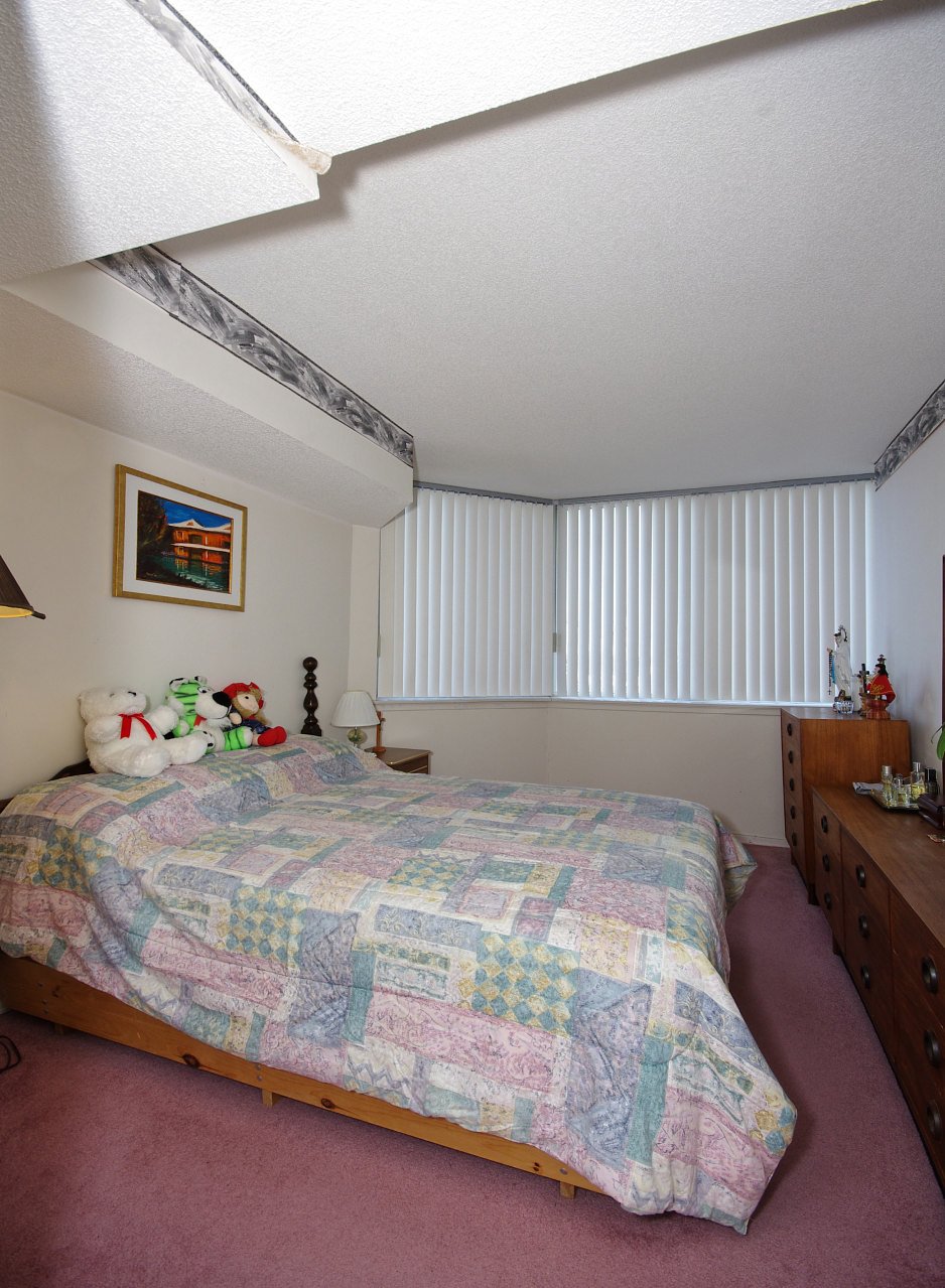 House for Sale by Emily Nery on 80 Alton Towers Cir, Ontario