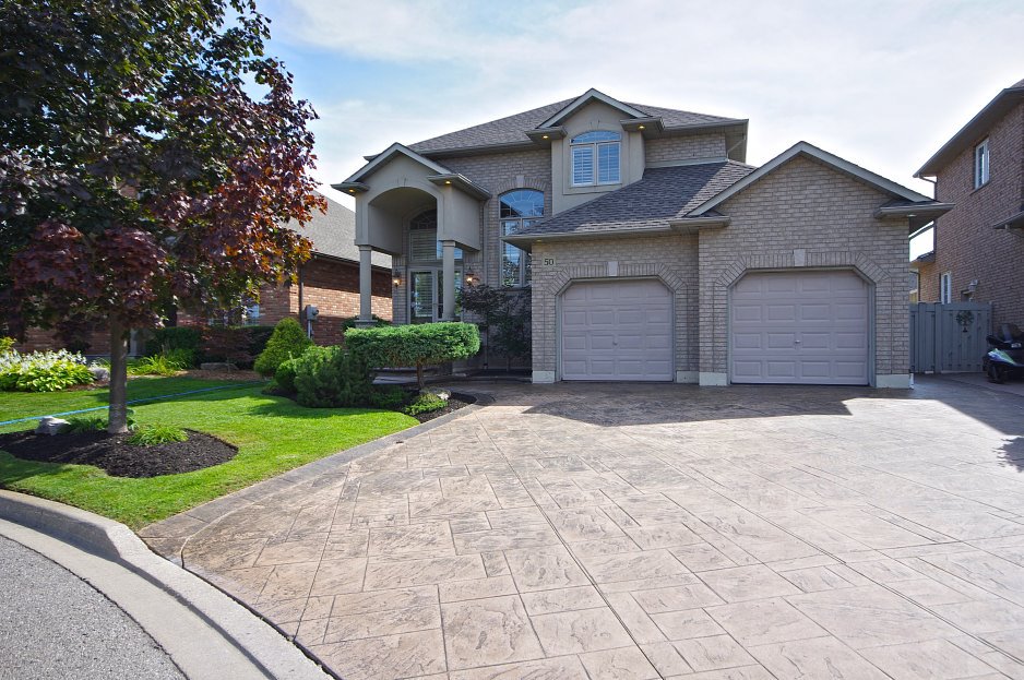 Virtual Tour of House for Sale, 50 Tuscani Dr., Stoney Creek