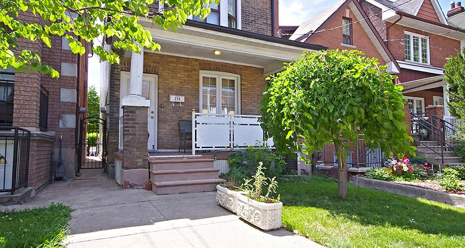 Detached Home for Sale 214 Emerson Ave, Toronto, Ontario, Canada
