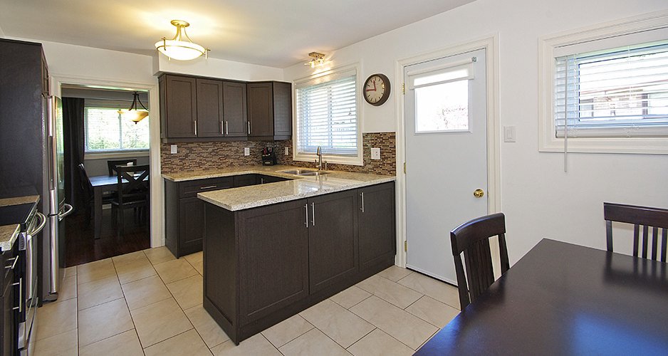 Detached House for Sale 30 Highcourt Crescent, Toronto, Ontario