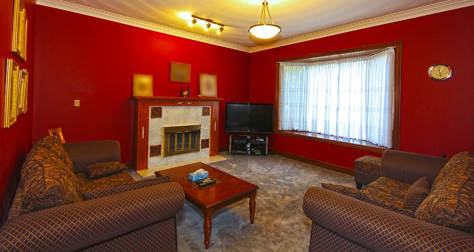 virtual tour of home on 16 Blaketon Rd, Etobicoke