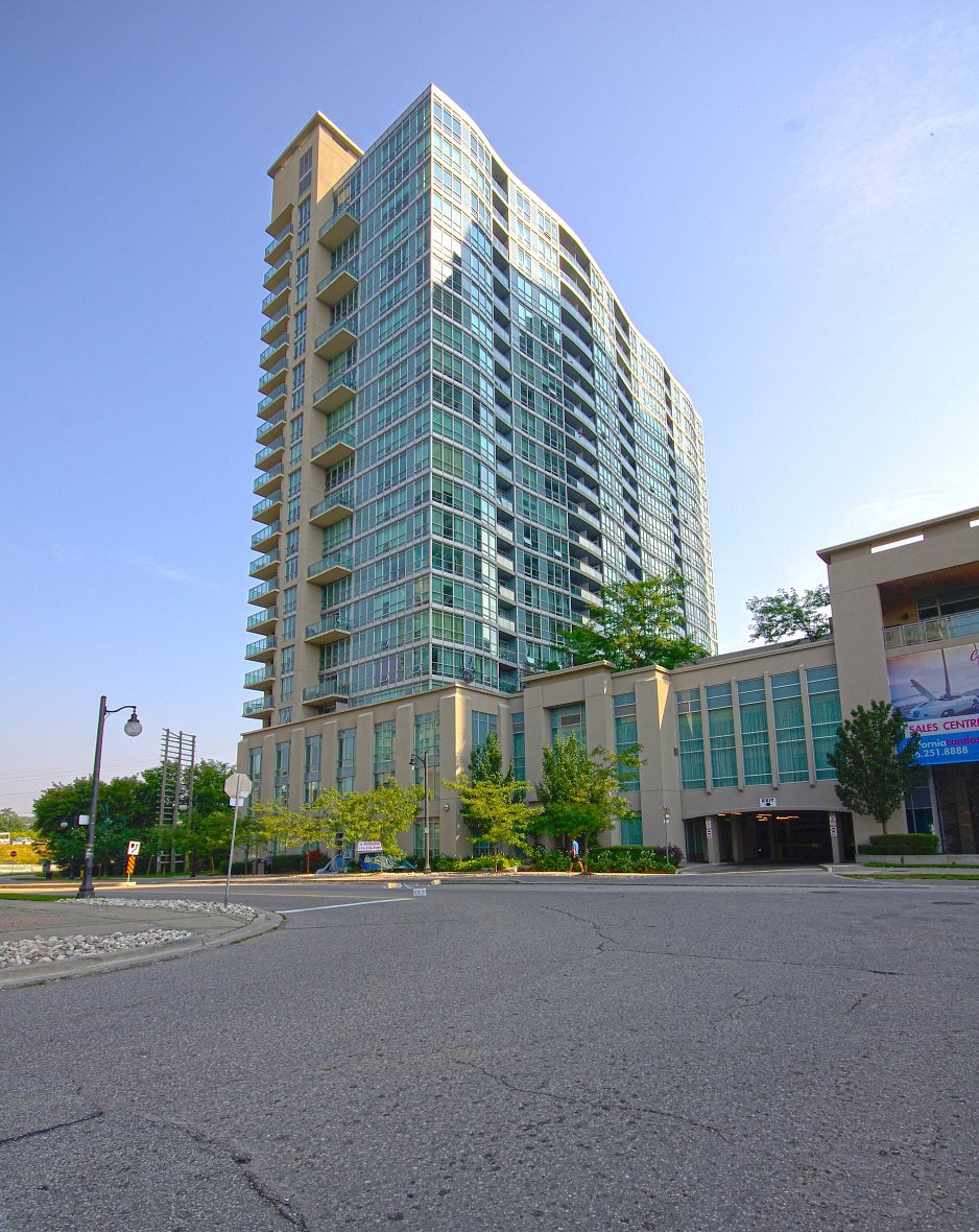 Virtual Tour in Toronto, house for sale in Toronto by Sabrina Silaphet