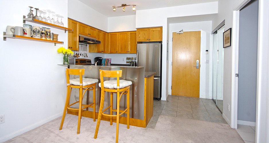 virtual tour of condo for sale in Toronto