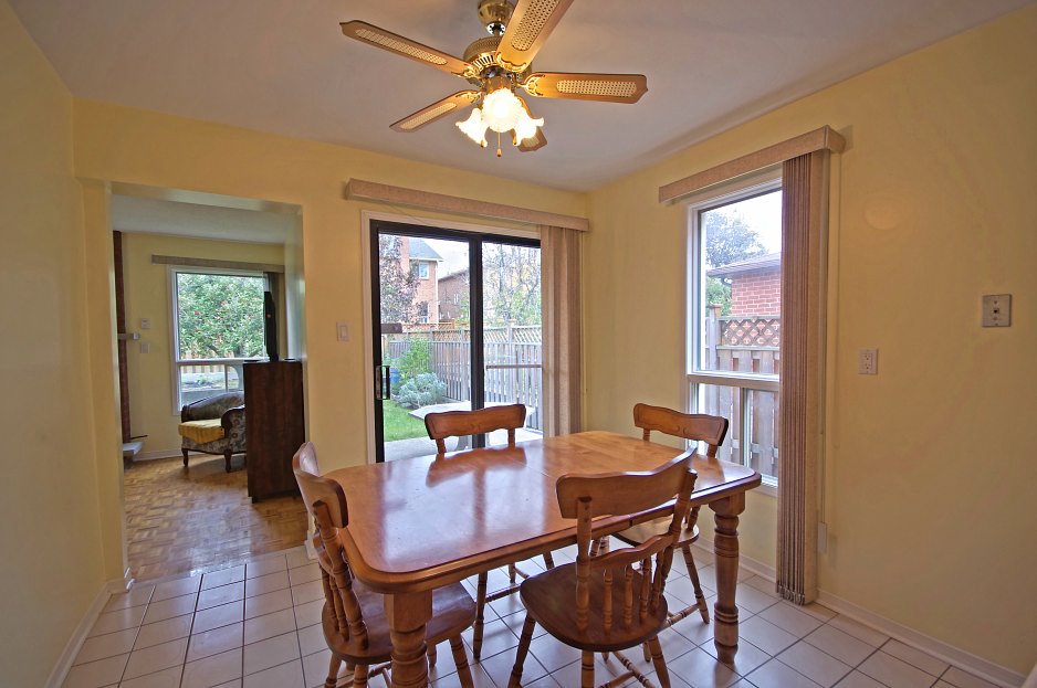 All Photos of Home for Sale, 36 Ardwell Crescent, Maple